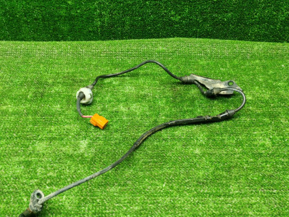 Датчик ABS передний правый CL 9