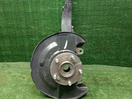 Ступица передняя правая CL 9