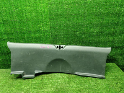 Накладка замка багажника 