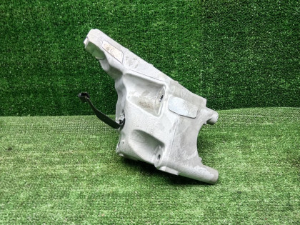 Кронштейн опоры двигателя CL 9