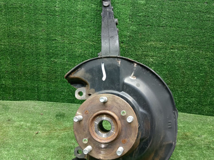 Ступица передняя левая CL9