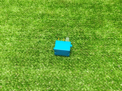 Реле бензонасоса CL9