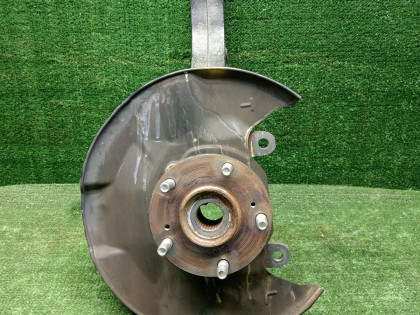 Ступица передняя правая CU2