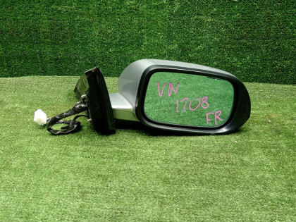 Зеркало правое 