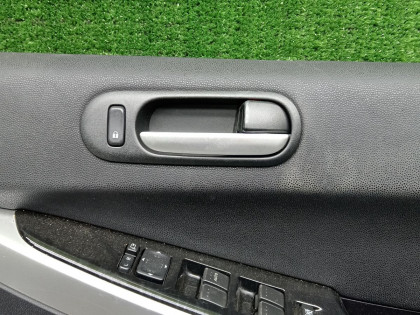 Обшивка двери передняя правая MAZDA CX-7 ER3P 2009