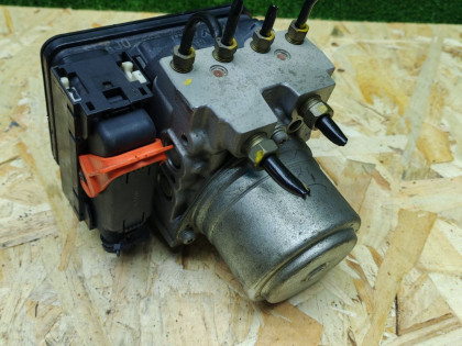Блок abs Дорестайл с VSA HONDA ACCORD OEM 57110SEAE03 CL9 2003