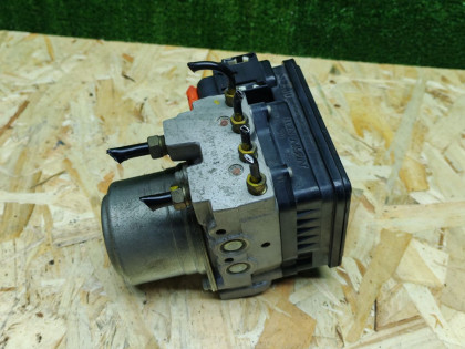 Блок abs Дорестайл с VSA HONDA ACCORD OEM 57110SEAE03 CL9 2003