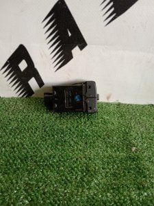 Кнопка открытия люка HONDA ACCORD OEM 35830SEA003 CL9 2003