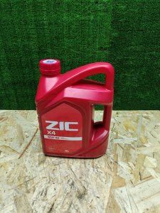 ZIC X4 10W-40 4л Полусинтетическое